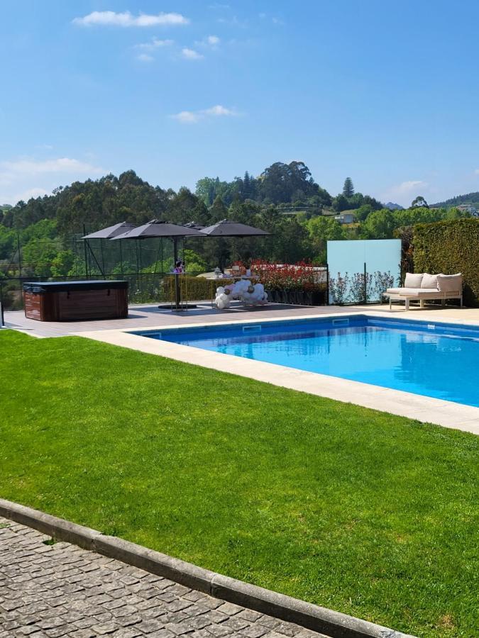 Villa Moura - Pool & Jacuzzi Póvoa de Lanhoso Εξωτερικό φωτογραφία