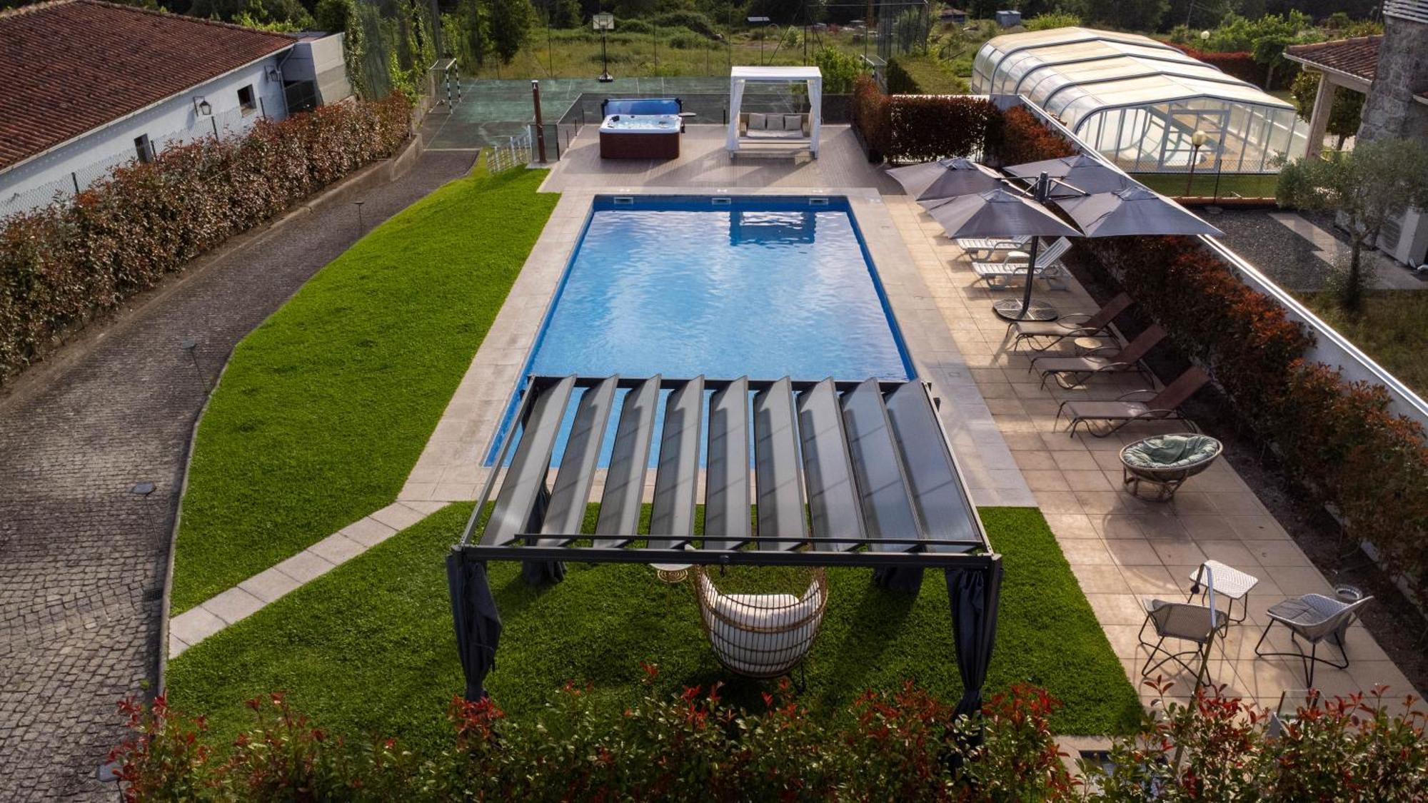 Villa Moura - Pool & Jacuzzi Póvoa de Lanhoso Εξωτερικό φωτογραφία